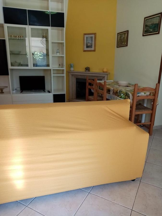 Villa Luisa ปอร์ติชี ภายนอก รูปภาพ