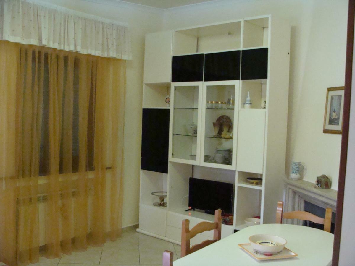 Villa Luisa ปอร์ติชี ภายนอก รูปภาพ