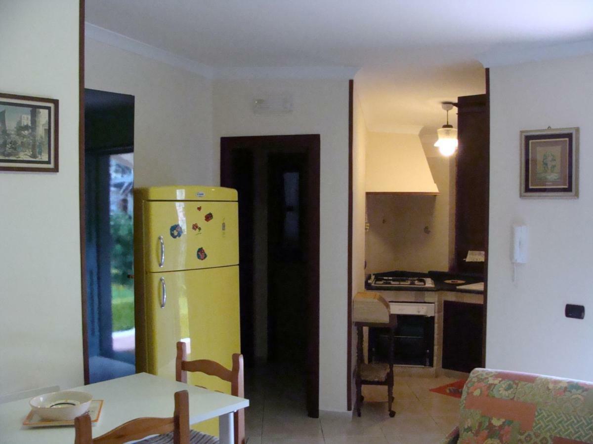 Villa Luisa ปอร์ติชี ภายนอก รูปภาพ