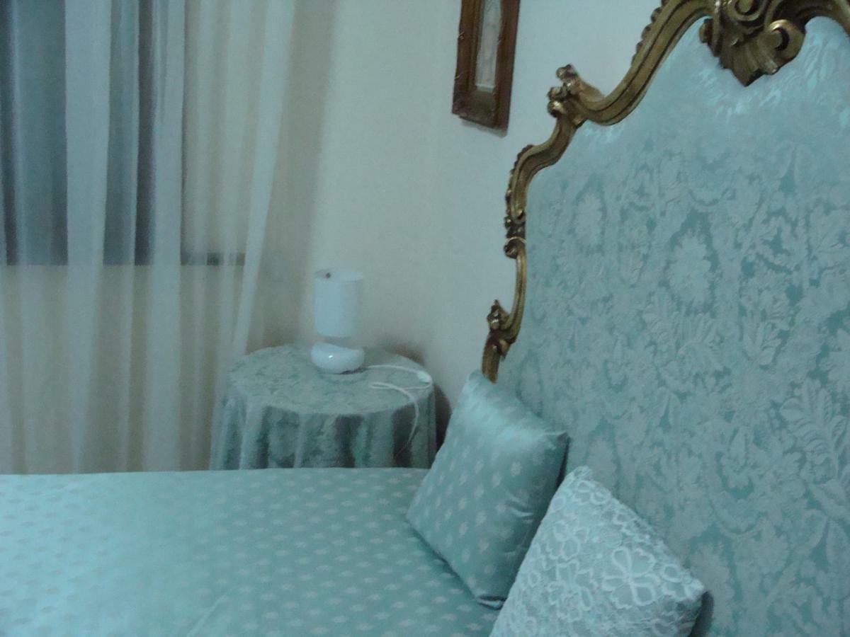 Villa Luisa ปอร์ติชี ภายนอก รูปภาพ