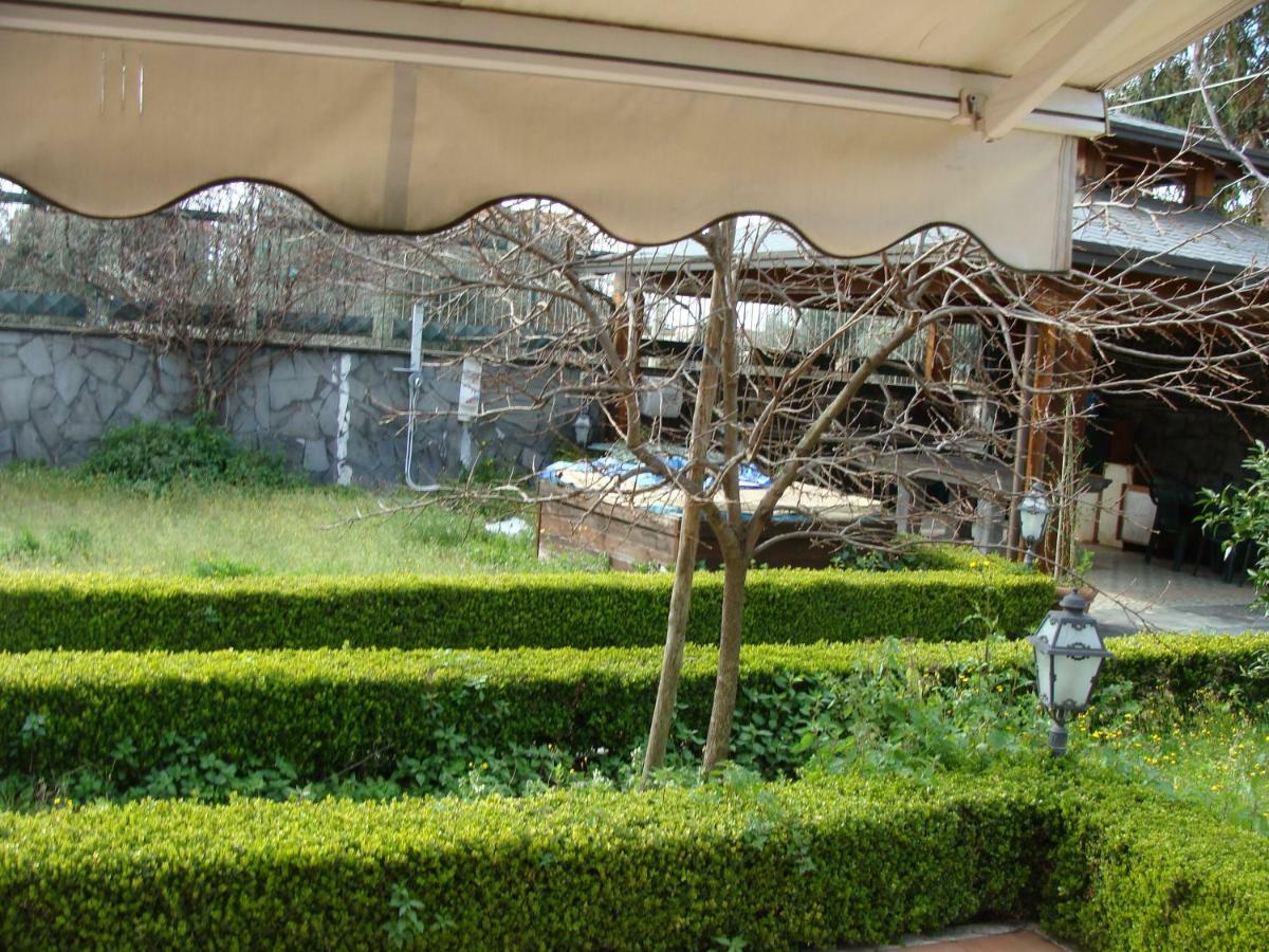 Villa Luisa ปอร์ติชี ภายนอก รูปภาพ